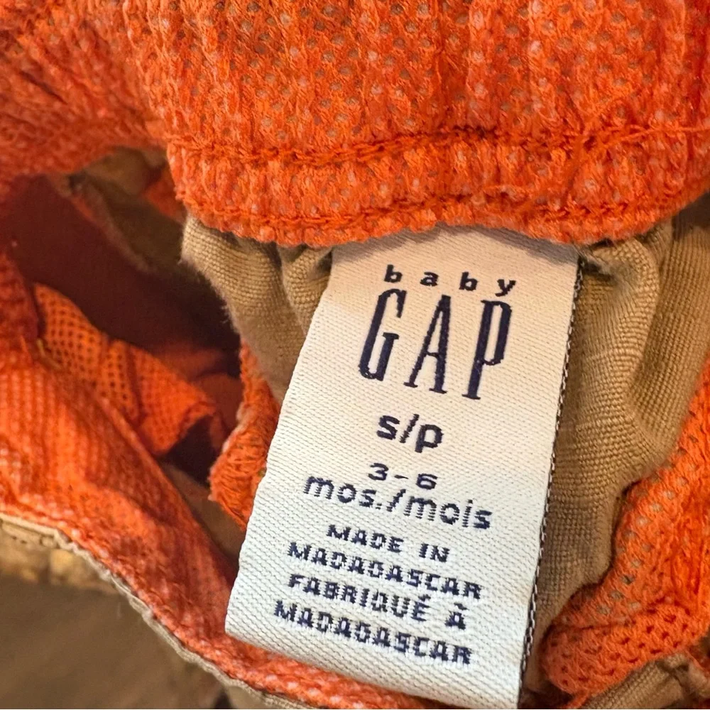 Baby Gap Khaki Shorts‎ Size 3-6 Months